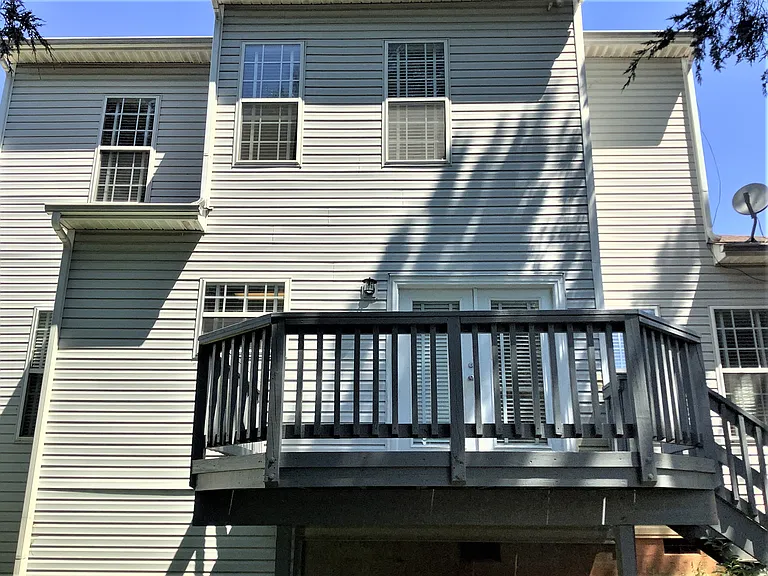 818 Laurel Meadows Pkwy — Photo 18