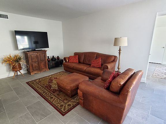 3rd image of 5870 Green Valley Cir