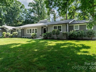 1035 15th Ave NW, Hickory, NC, 28601