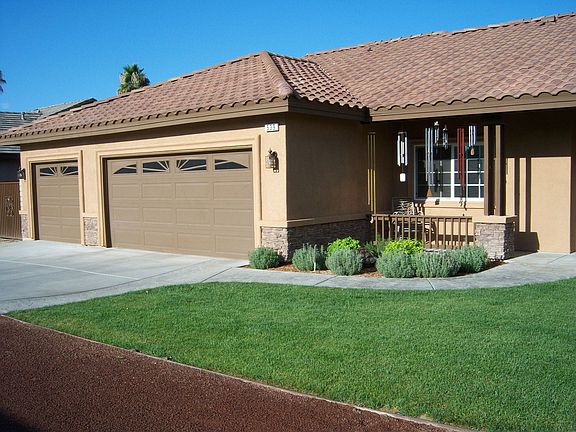 3 car garage