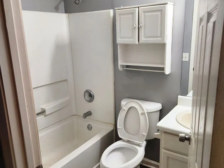 5504 Moriah Ln — Photo 14