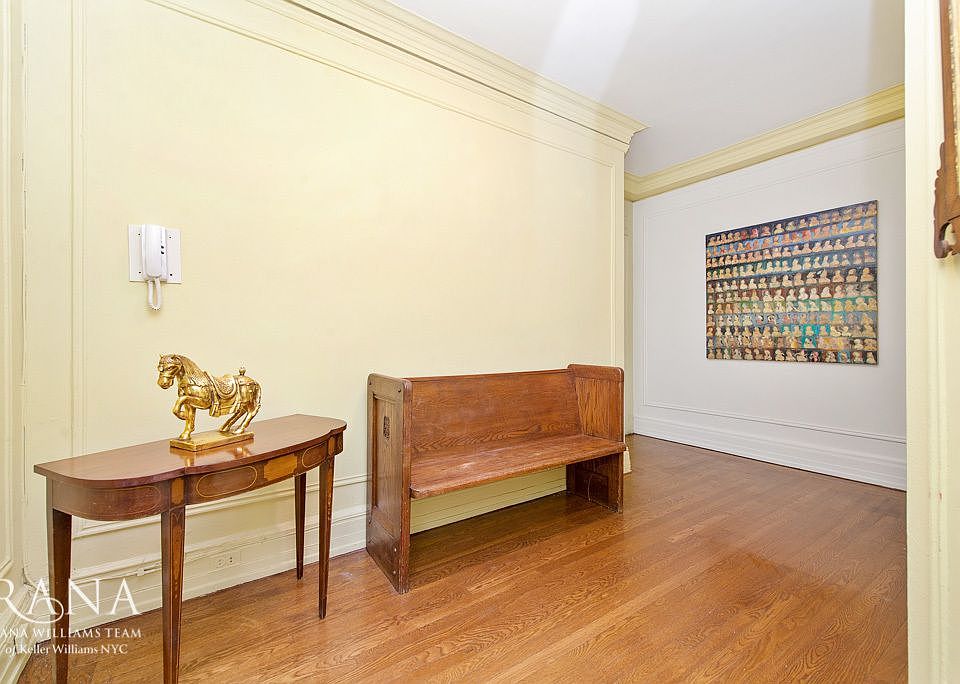 1st image of 610 Cathedral Pkwy #8C