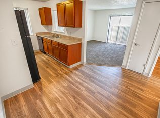 937 N Peach Ave #B210, Fresno, CA 93727