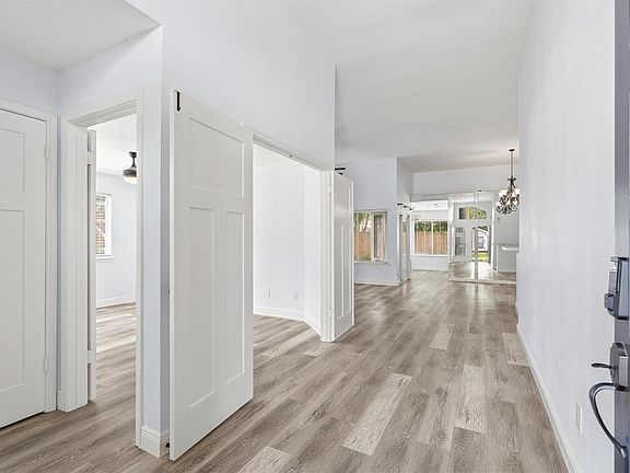 3rd image of 7815 Royan Dr