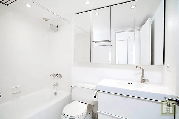 Rented by Halstead Real Estate | media 16