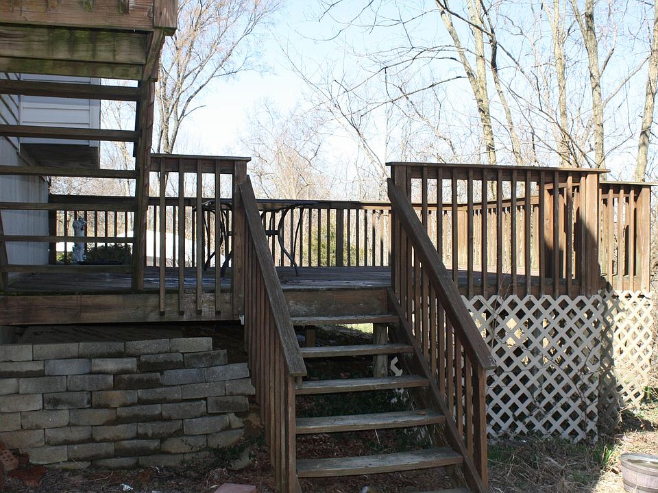 2nd image of 154 Western Ridge Dr
