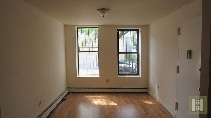 1st image of 371 Marion St APT 1R