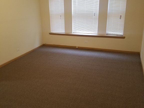 4th image of 4356 S Lake Park Ave #43562N