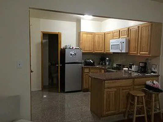 Rented by Natlane Equities | media 6