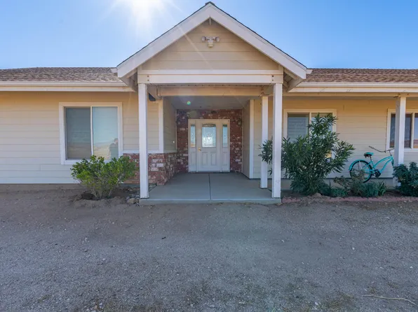 45121 Berioz Dr, Del Sur, CA 93536