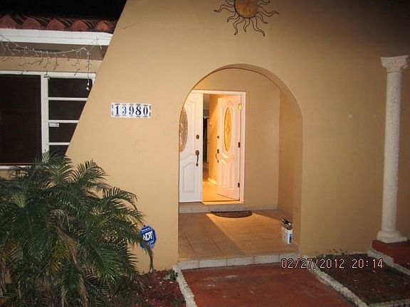 4th image of 13980 SW 38th St
