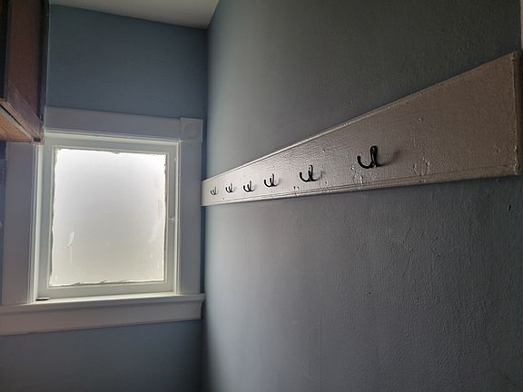 2nd image of 1223 Fillmore St #17503508