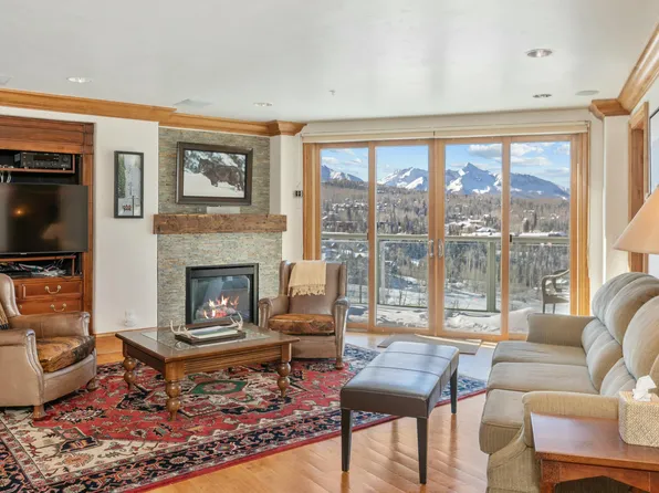 136 Country Club Dr #744, Telluride, CO 81435