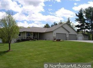 20315 Eidelweiss St NW, Oak Grove, MN 55011