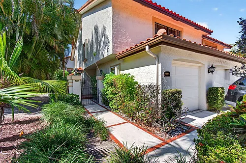 7865 La Mirada Dr Photo 1