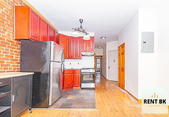 2nd image of 135 Rogers Ave #13R
