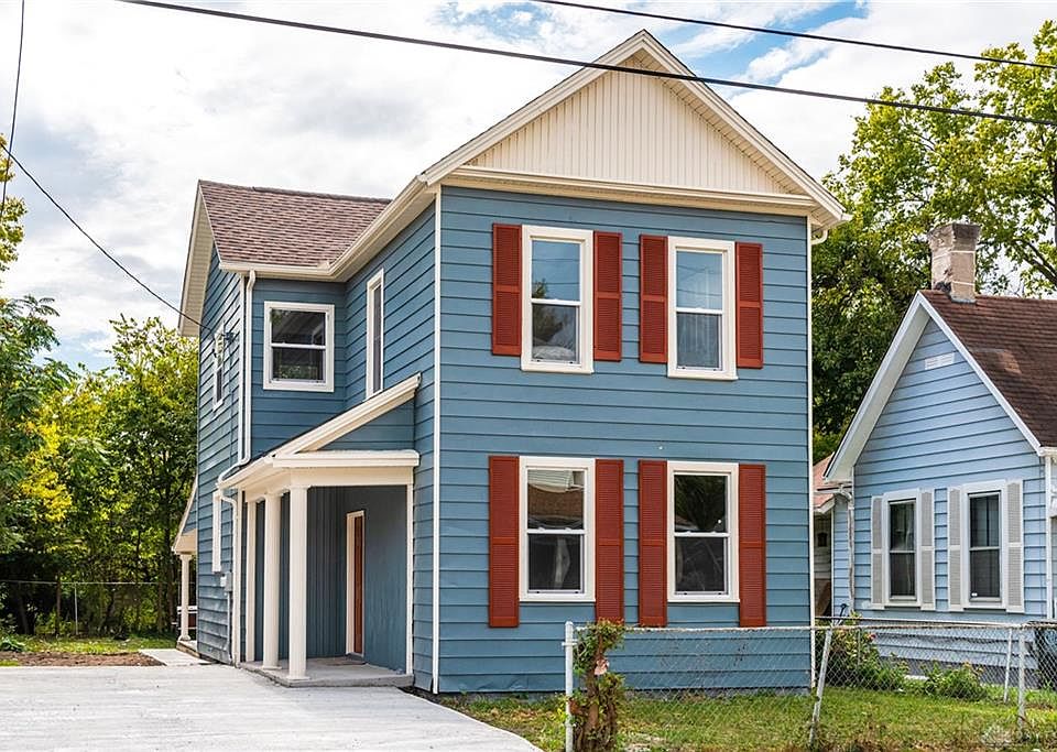 1st image of 324 Clover St