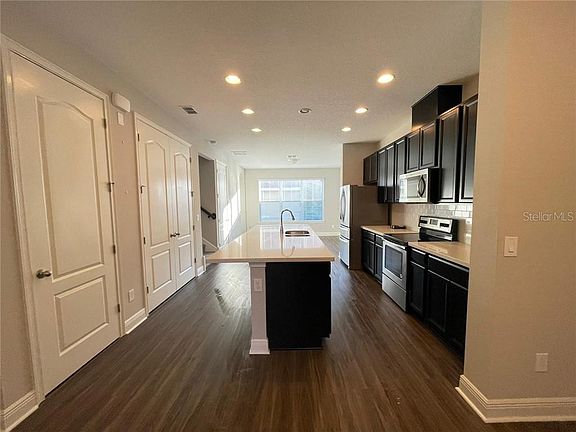 5th image of 15609 Honeybell Dr