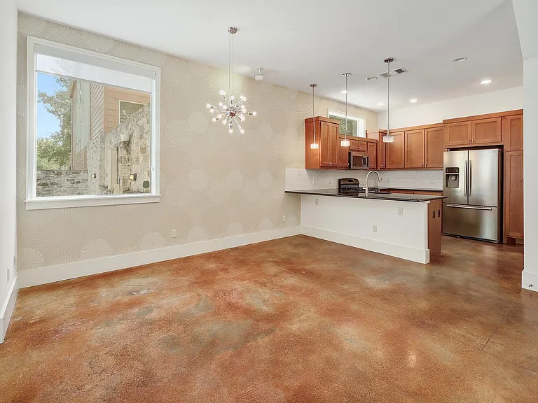 1601 Houston St #3 — Photo 10