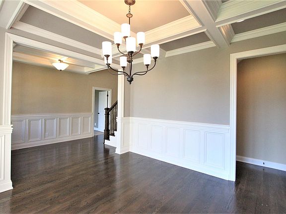 5th image of 504 Montrose Dr #306-lot 306
