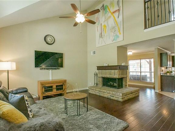 3rd image of 2034 Oak Creek Ct