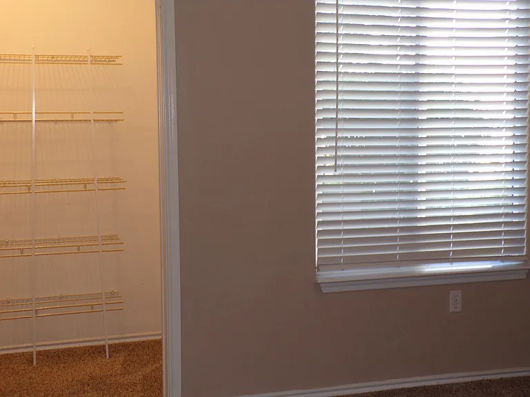3815 Riviera Grv #101 — Photo 9