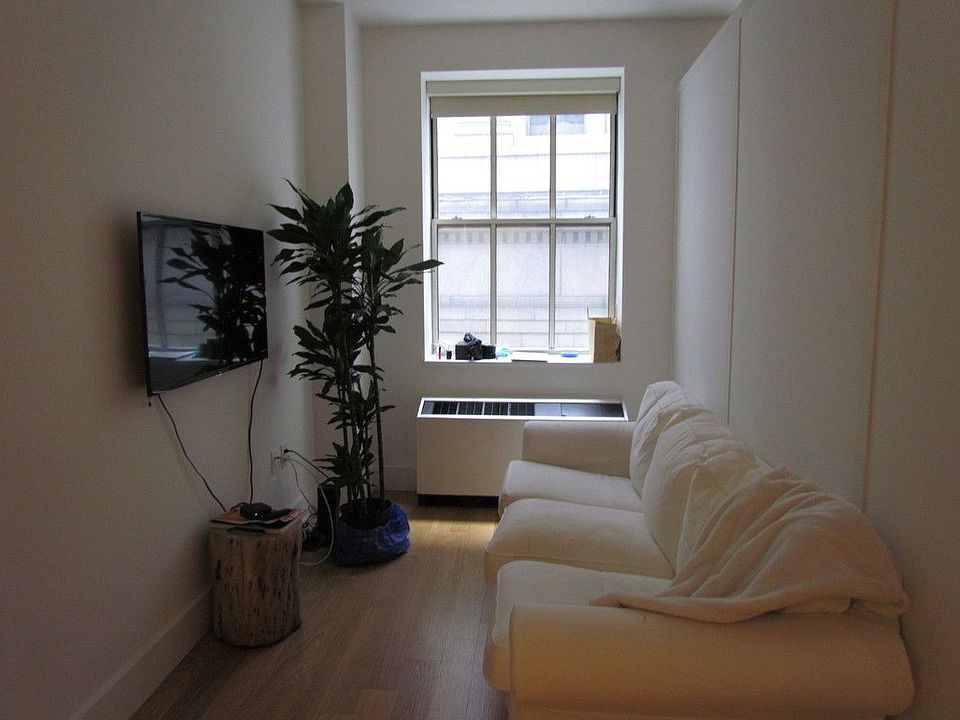 1st image of 90 Fulton St #513