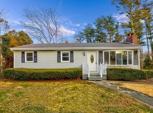 6 Sears Ln, Acushnet, MA 02743