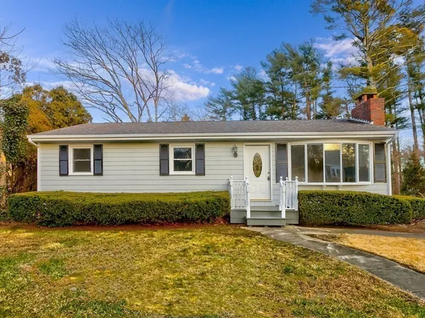 6 Sears Ln, Acushnet, MA 02743