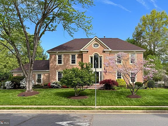 4th image of 6607 Patrick Ct