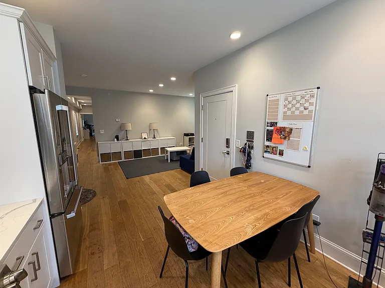 28 Berkshire St #1 — Photo 3
