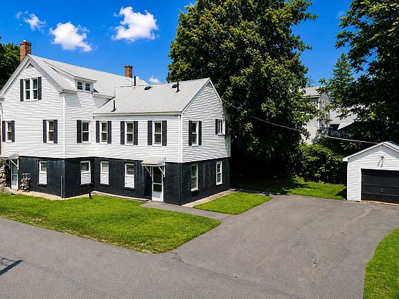 3rd image of 42 Grove St #44