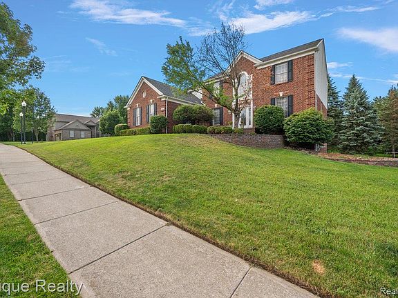 4th image of 1909 Catlin Dr