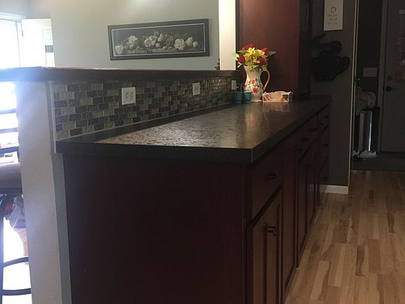2nd image of 22777 Garden Ave