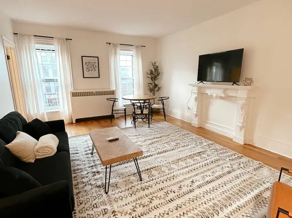 446 Broadway APT 3F, Saratoga Springs, NY 12866