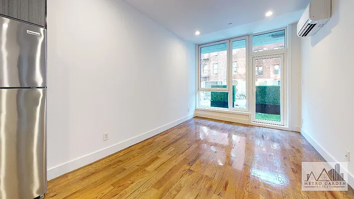 Rented by Metro Garden Realty NYC | media 38