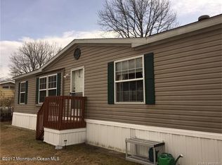 110 Spruce Ln, Barnegat, NJ 08005