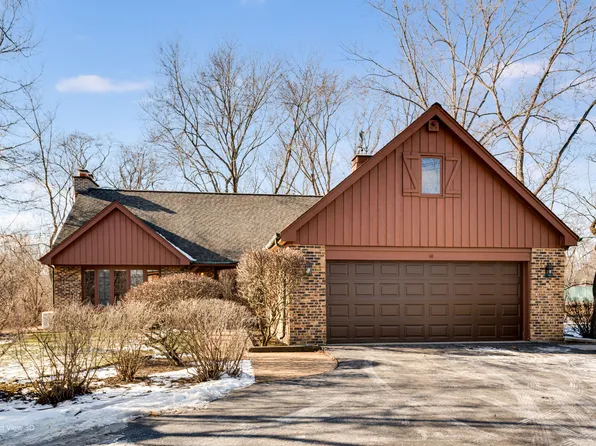 850 Happ Rd, Northfield, IL 60093