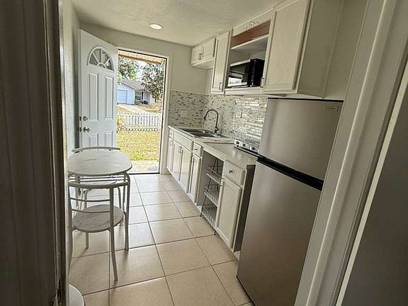 2nd image of 16102 Foxfire Dr