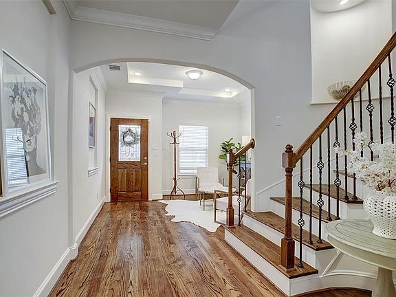 3rd image of 1417 W 21st St #B