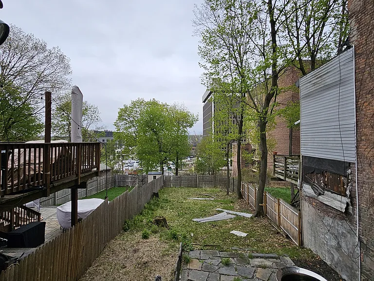 15 Ten Broeck St #1 — Photo 22