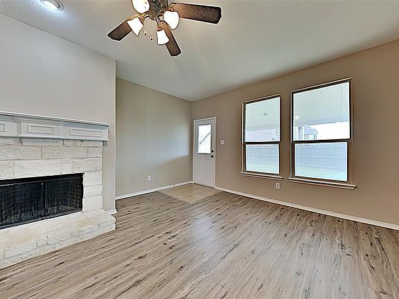 4th image of 8712 Noontide Dr