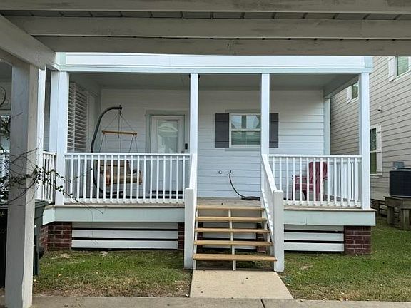 3rd image of 1220 Pithon St #22