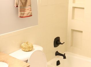 5004 Wilkins Dr, Temple Hills, MD 20748