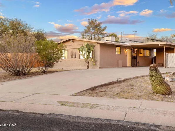 8201 E Lynch Pl, Tucson, AZ 85710