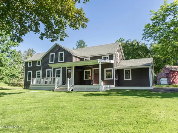 2 Spring Road, Schenectady, NY 12302