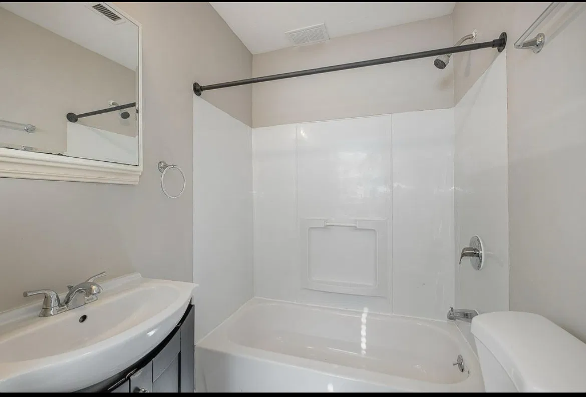 OX Properties — Photo 3