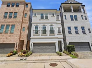 3504 Bridgewater Oaks Ln, Houston, TX 77055
