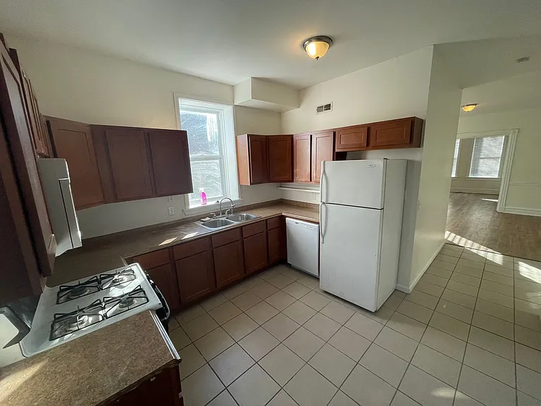 3146 California Ave — Photo 11