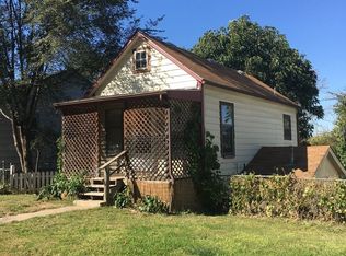 618 Oak St, Leavenworth, KS 66048